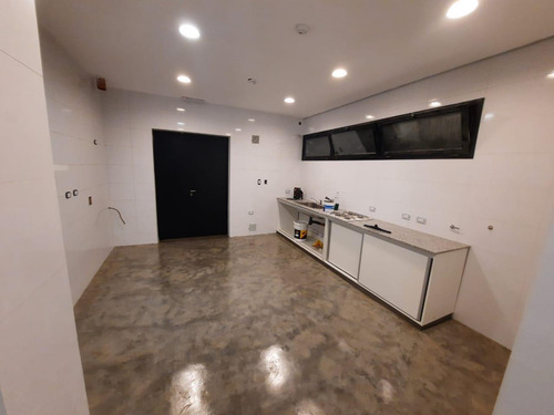 Imagen 30 de 30 de Local En La Plata - 137 E/ 47 Y 49 - Dacal Bienes Raices