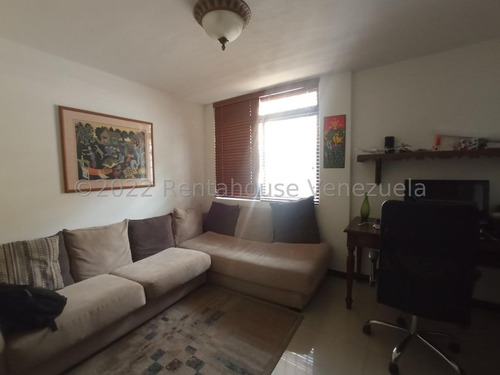 Monicam 23-424 Imponente Townhuse Anclado En Zona Privilegiada, Exquisita Ambientación, De Impecable Diseño, Propiedad De Tipo Duplex Con Amplitud En Sus Niveles De Bella Arquitectura