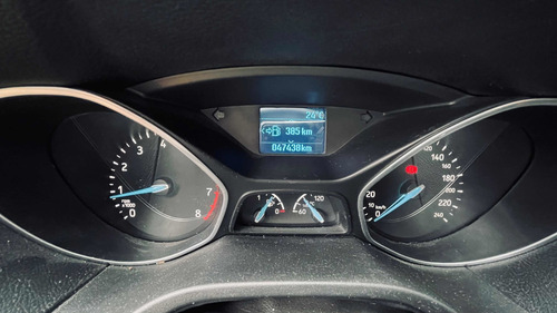 Ford Focus S 1.6 Negro 5 Puertas Con Pantalla Impecable