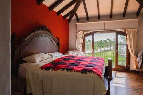 Alquiler De Casas De 4 Dormitorios En Cumbres De Carrasco. Barrio Privado