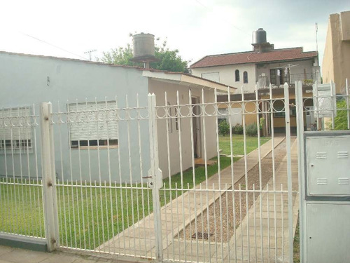 Imagen 2 de 14 de Casa En Venta En Ituzaingo Sur