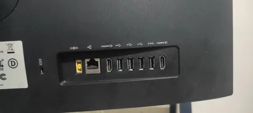 Todo En Uno Lenovo Amd A9 9420 (Usado)