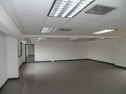 Imagen 6 de 12 de En Venta Local Comercial 4 Niveles Ubicado En Valencia Código 574296