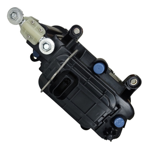 Imagem 4 de 10 de Farol Auxiliar Neblina Volkswagen Novo Delivery Lado Direito
