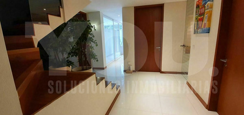Imagen 22 de 30 de Residencia En Condominio Venta Con Jardín En Tecamachalco