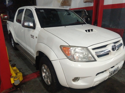 Toyota Hilux Hilux Srv 4x2