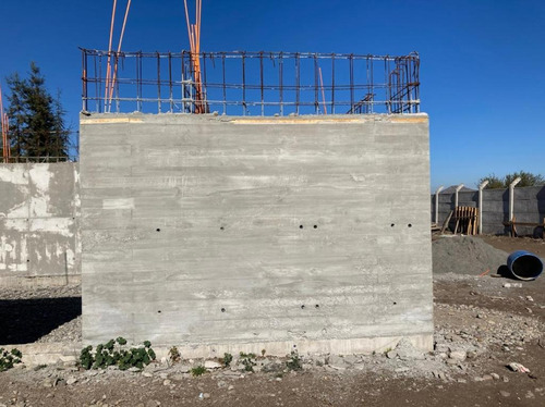 Gran Oportunidad Terreno Con Precioso Proyecto - Chicureo