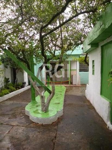 Casa Em Bela Vista Com 5 Dormitórios - Ot6228