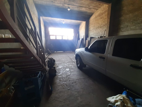 Imagen 5 de 7 de Galpon En Venta En Ituzaingo Sur