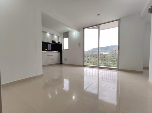 Apartamento En Venta En Los Patios. Cod V27535