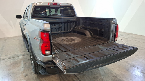 Chevrolet Colorado 2.7 Z71 C AUTO 4WD