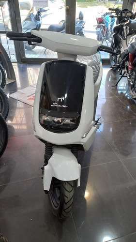 Imagen 1 de 8 de Siam Scooter Electrico N 4