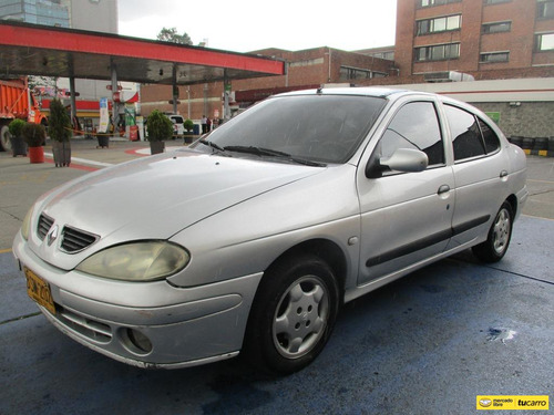 Renault Megane Classic  1400cc Mt Aa