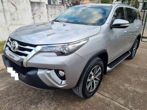 Toyota Hilux SW4 2.8 Srx 177cv 4x4 7as At