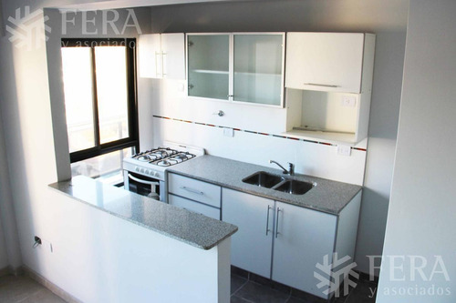 Imagen 4 de 27 de Venta De Departamento 2 Ambientes En Wilde (17545)
