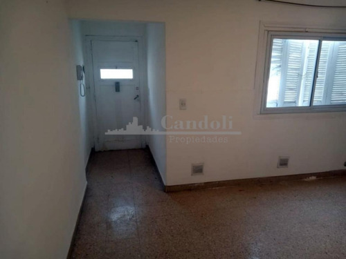 Departamento En Venta 3 Ambientes - Macrocentro, Al Contrafrente Oportunidad