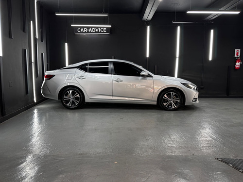 Nissan Sentra 2.0 ADVANCE CVT L20