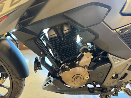 Honda Cb 300 F Twister Igual A 0km Créditos Sanzarimotors