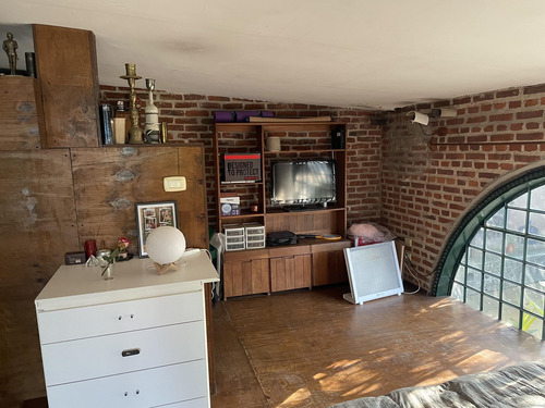 Bar Y Casa De Coleccionista En Venta En El Bajo De San Isidro Acepta Depto Menor Valor En Parte