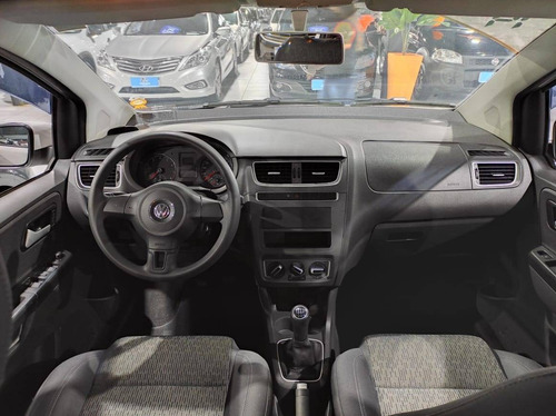 Volkswagen Fox 1.0 Mi 8v Flex 4p Manual