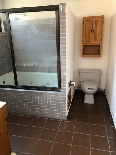 Casa En Venta En Lomas De Bezares