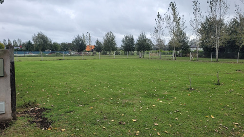 Terreno Con Escritura De 838 M2 Sobre Calle Principal En Barrio Lomas Depetion