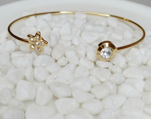 Imagen 5 de 5 de Pulsera Esclava Dorada Brillo Acero