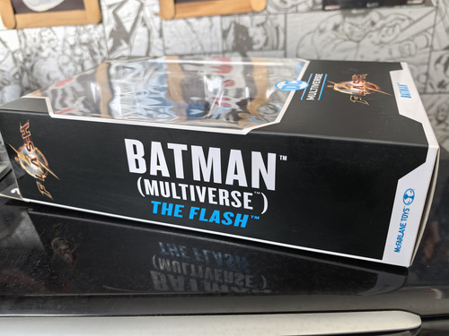 Batman - M Keaton Dc Multiverse Mcfarlane - The Flash Movi (Usado)