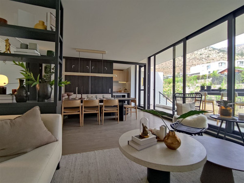 Towhouse Con Patio Y Azotea En Venta 3 Dorm. En Las Condes