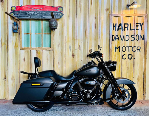Imagem 1 de 9 de Harley Davidson Road King Special - 114