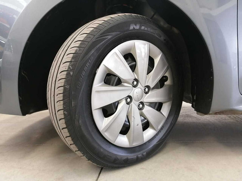 Imagen 14 de 15 de Kia Rio 2020 1.6 L Sedan Mt