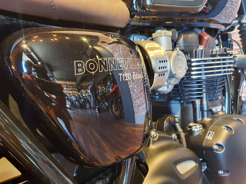 Imagen 15 de 16 de Triumph Bonneville T120 Black Impecable C/acc !! Bamp Group