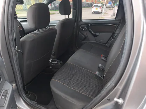 Renault Duster 2.0 4x2 Automática Full Equipo