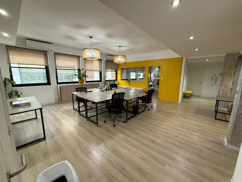 Oficina Premium 227 M2 Maipú Y Lavalle Microcentro