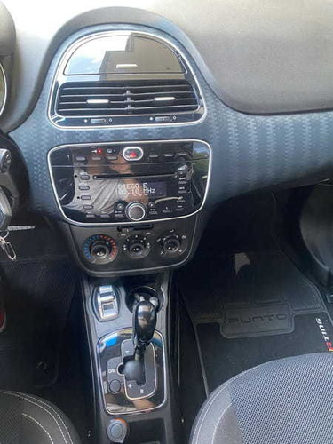 Imagem 11 de 15 de Fiat Punto Sporting Dualogic 1.8 2015