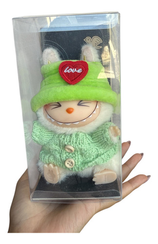 Peluche Labubu Colección Con Cajita Y Ropita Verde