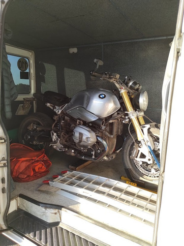 Imagen 2 de 10 de Traslado Flete Transporte Motos Caba Pba Interior