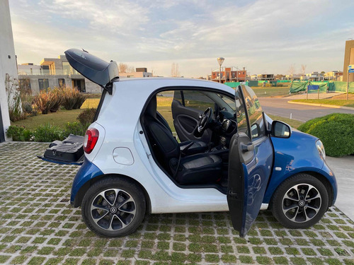 Imagen 3 de 15 de Smart Fortwo 2019 1.0 Play