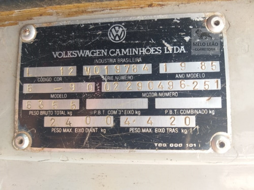 Vw 6-90 - 85/85 - Baú De Alumínio C/ Porta Lateral, Dh *