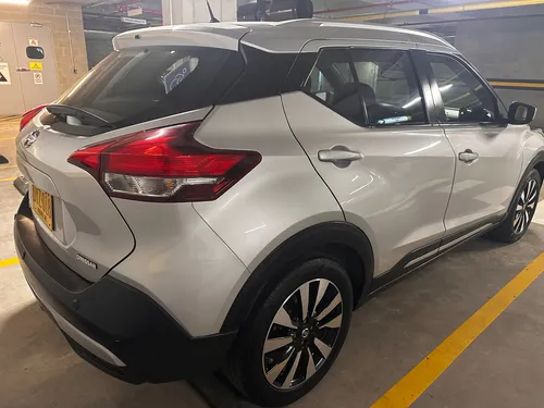 Nissan Kicks Advance