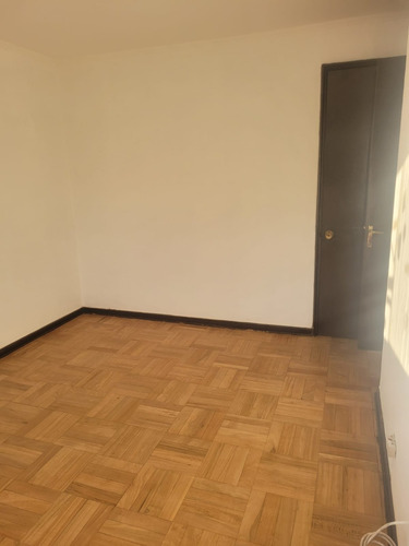 Cómoda Casa Recien Remodelada, Sector Residencial