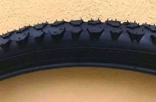 Imagen 4 de 7 de Caucho Bicicleta Rin 26