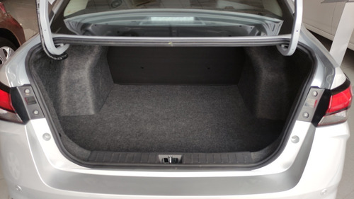 Imagen 13 de 14 de Nissan Versa Sense Cvt