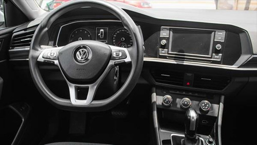 Imagen 7 de 13 de Volkswagen Jetta 2019