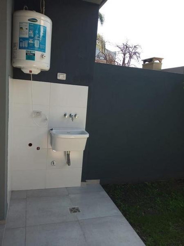 Imagen 10 de 14 de Departamento De 2 Ambientes Con Cochera Y Baulera