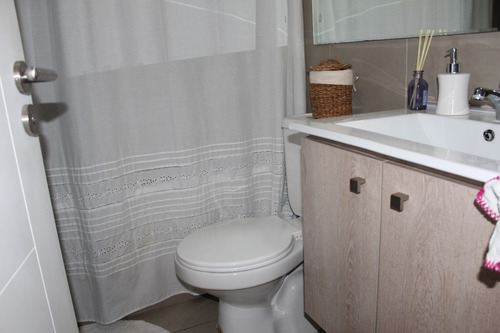Amplio Depto 1 Dormitorio Ñuñoa A 3 Cuadras De Irarrazaval