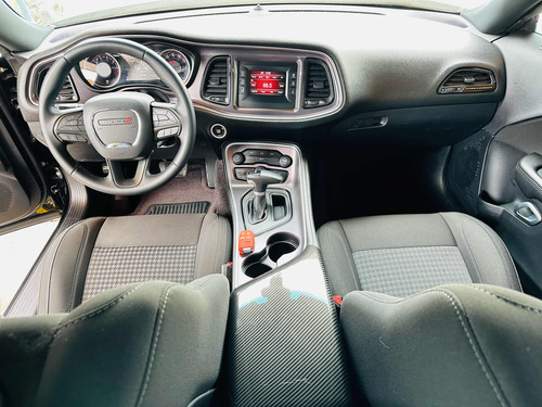 Dodge Challenger 3.6 Black Line X At