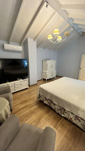Casa En Punta Mogotes