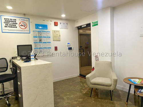 Oficina En Venta En Altamira Abm