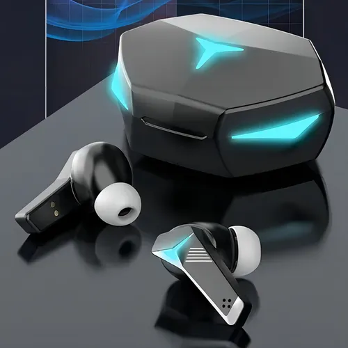 Auriculares in-ear gamer inalámbricos P30 negro con luz LED